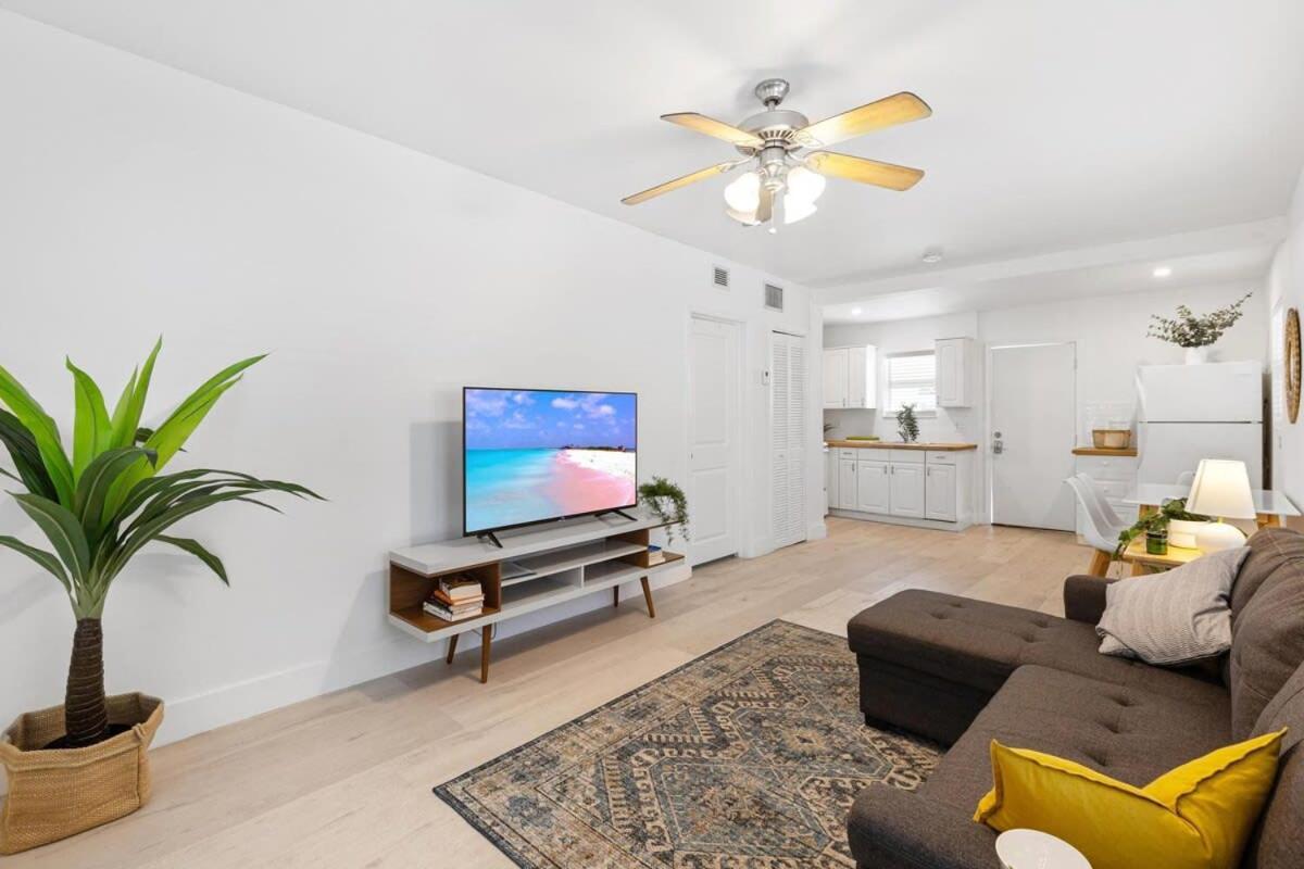 פורט לודרדייל Dreamy 1-Bedroom Apt Walking Distance To Las Olas מראה חיצוני תמונה