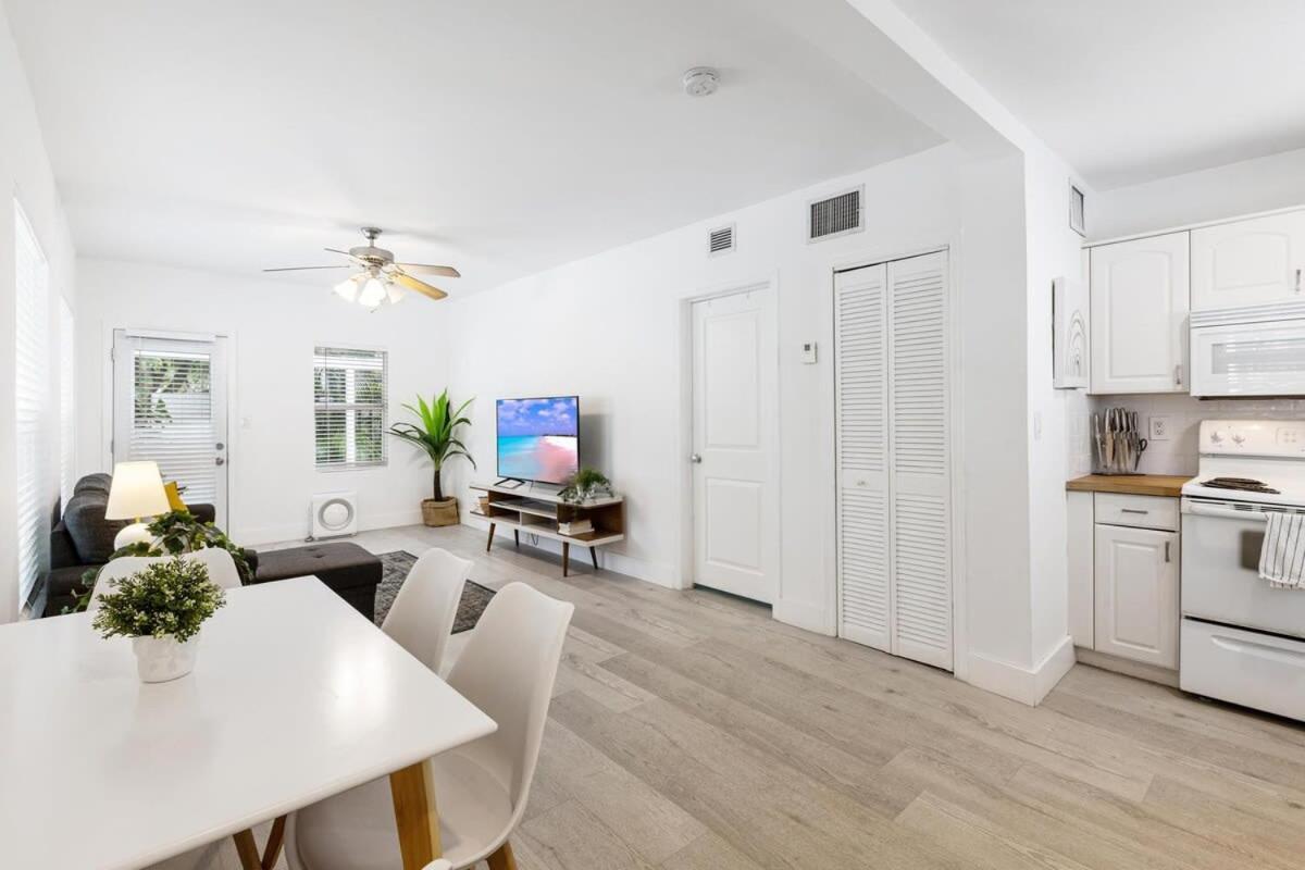 פורט לודרדייל Dreamy 1-Bedroom Apt Walking Distance To Las Olas מראה חיצוני תמונה