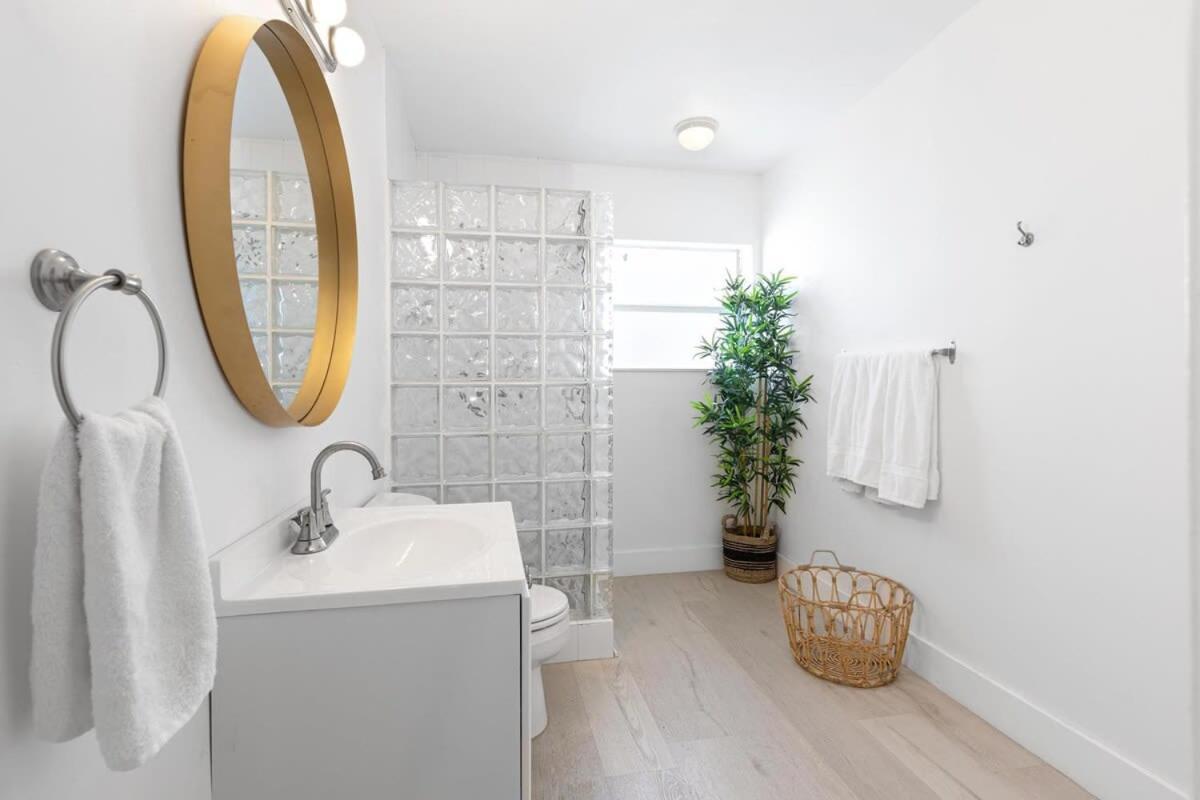 פורט לודרדייל Dreamy 1-Bedroom Apt Walking Distance To Las Olas מראה חיצוני תמונה